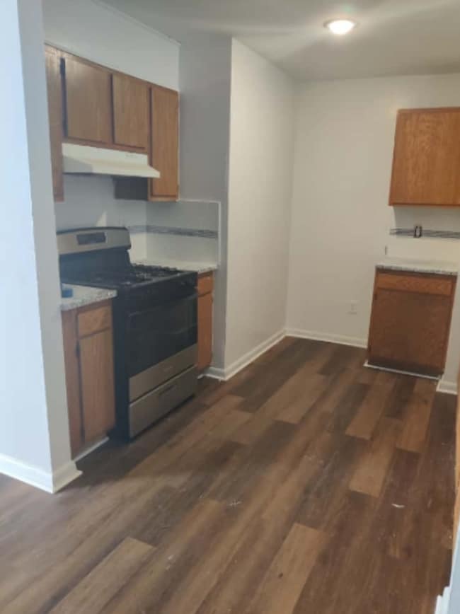 Building Photo - 891 N 41st St Unit A