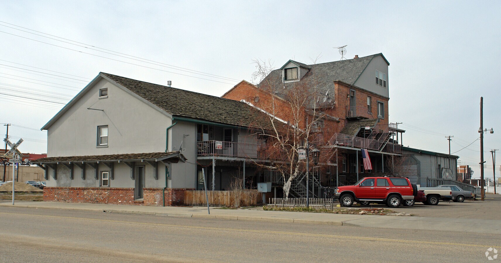 Reece's Old Mill Apartments - Reece's Old Mill Apartments