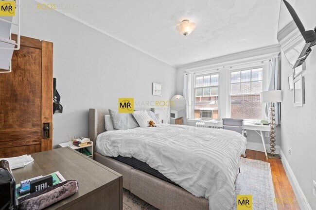 Photo - 282 Newbury St Unit 14