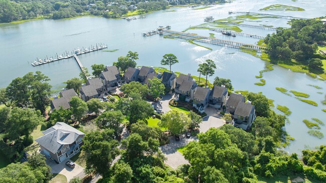 Photo - 345 Bradley Dr