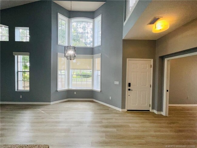 Photo - 1581 SW Harbour Isles Cir