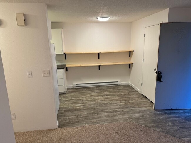 Photo - Crisp and clean one bedroom near Pacific University Unit #D