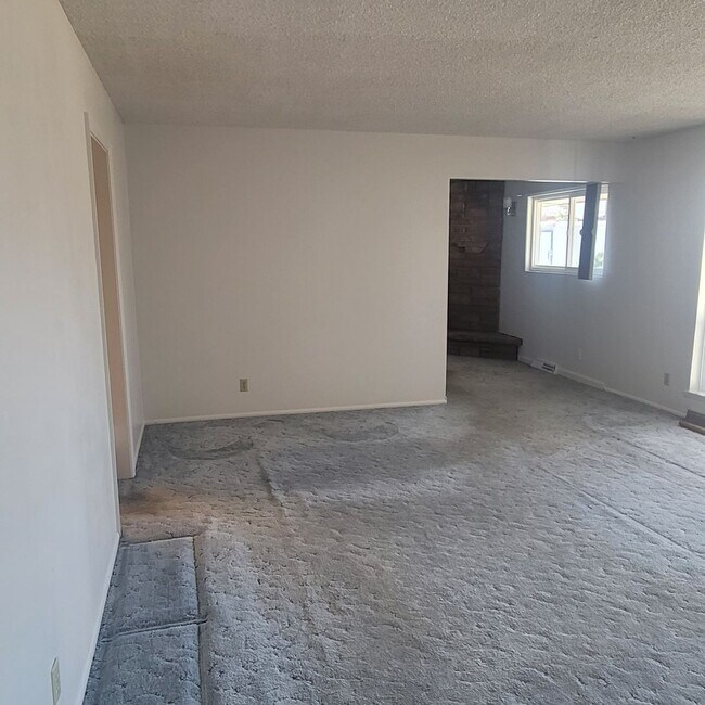 Photo - 2636 Hickory Dr