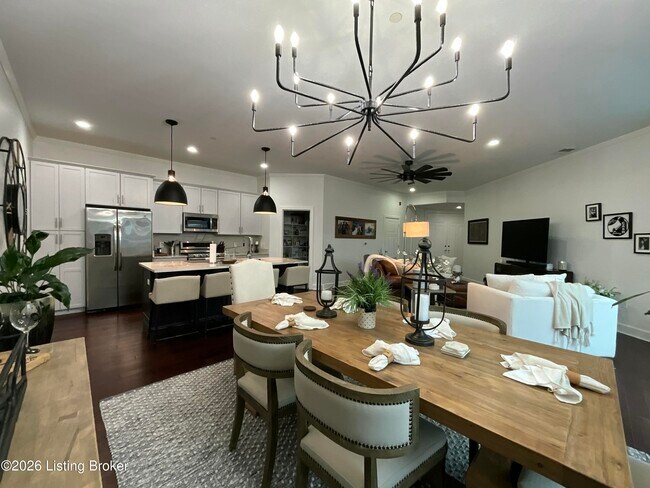 Photo - 324 E Main St Unit 507