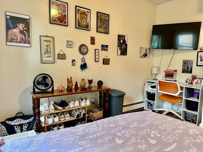 Photo - 12-14 Marcella St. Unit 2 Unidad 2