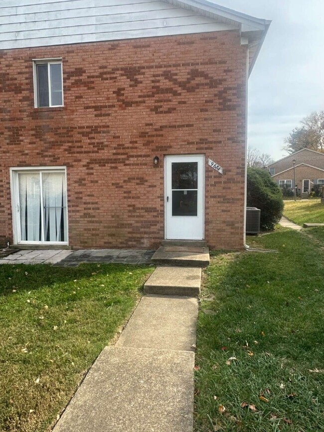 Photo - Inviting Condo in Lorton with Comfortable Living and Great Location