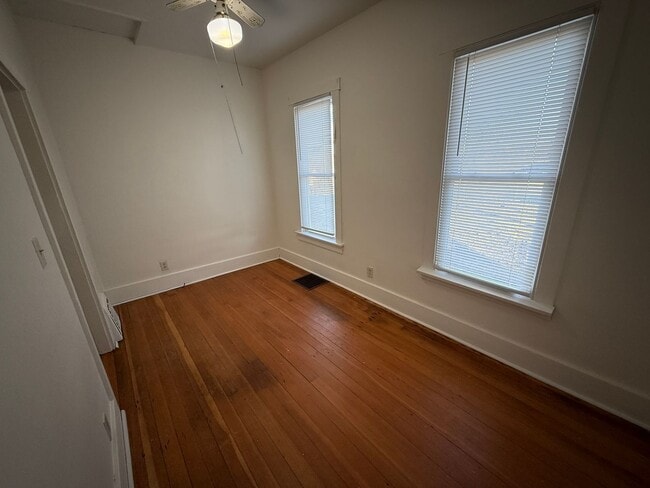 Photo - 2620 Chicago Ave