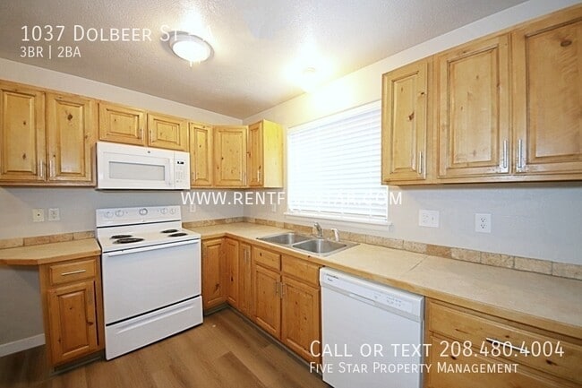 Photo - 1037 Dolbeer St Unidad A
