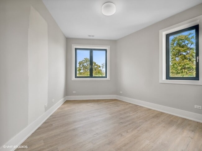 Photo - Clark Apartments