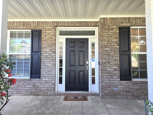 Photo - 932-p932 Windmill Pkwy