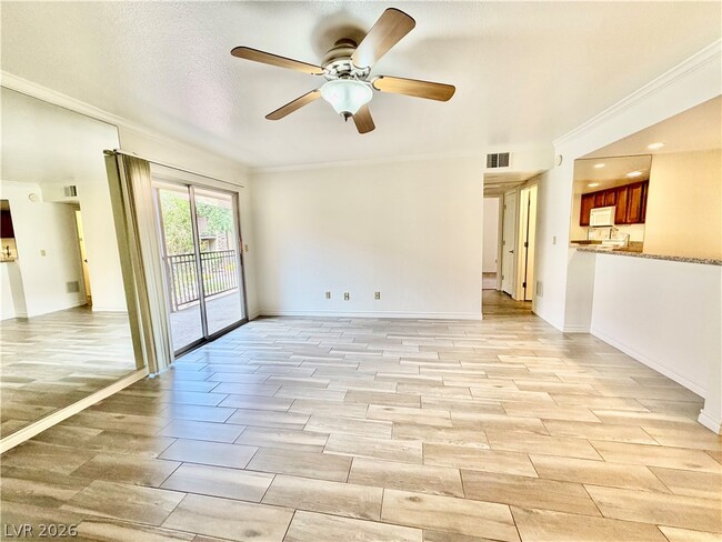 Photo - 4410 Sandy River Dr Unit 21
