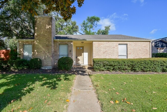 Photo - 1918 Liberty Point Ln