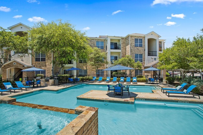 Photo - Stoneybrook Apartments & Townhomes