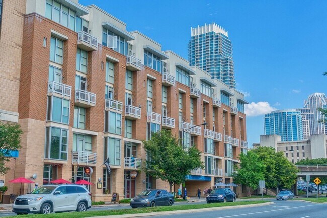 Photo - Great One Bedrooom in the Gateway Lofts!