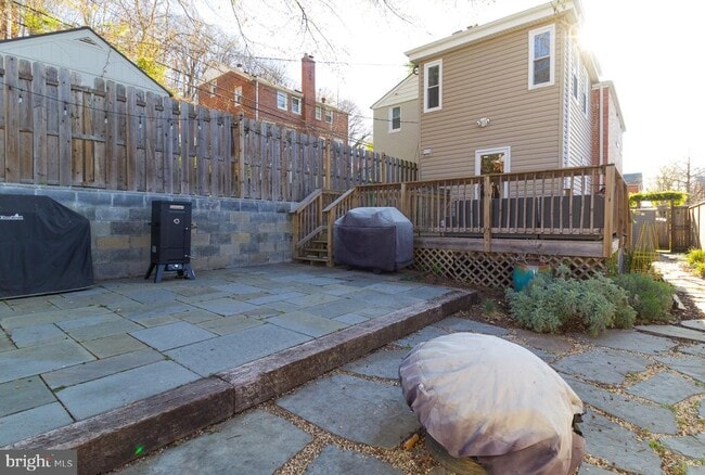 Photo - 3723 S Four Mile Run Dr