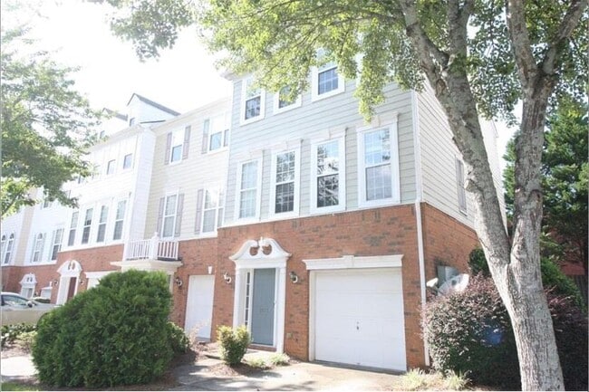 Photo - 3915 Howell Park Rd