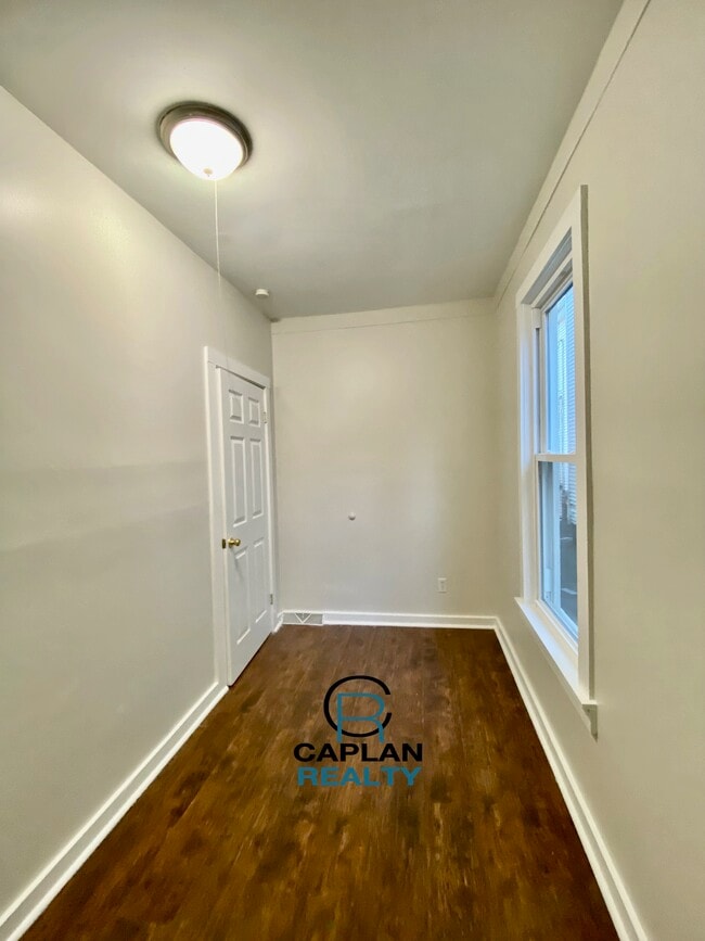 Photo - 46 Henry St Unit 1L