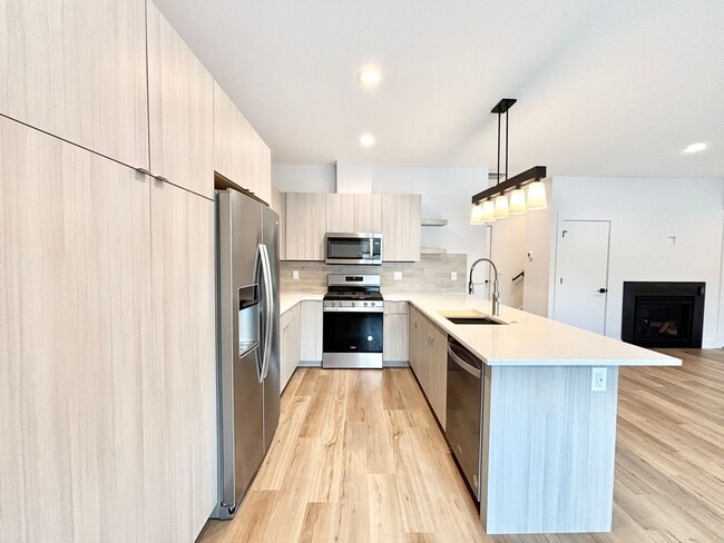 Photo - Beautiful 3 Bedroom 2.5 Bath in Autumn Grove