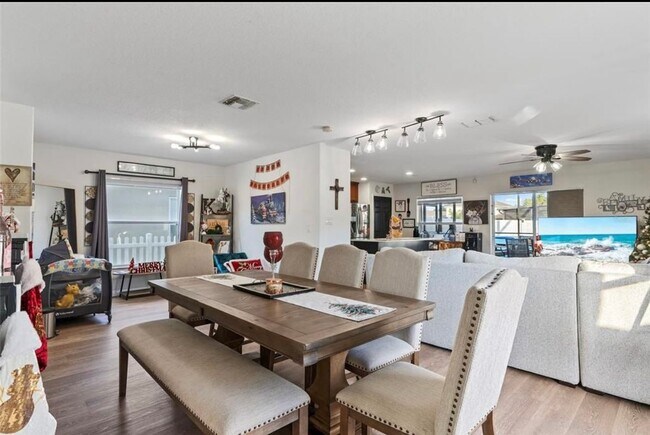 Photo - 3204 Whitley Bay Ct