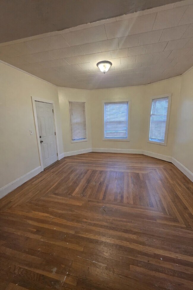 Photo - 1029 Plymouth Ave