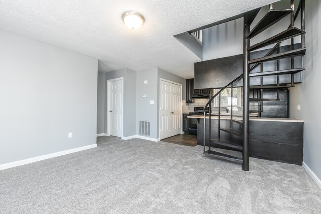 Latitude 30 Apartments
