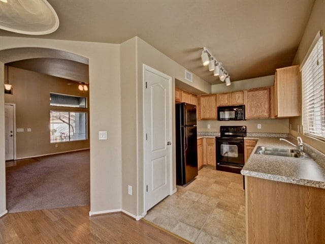 Photo - 9815 West Riverside Avenue