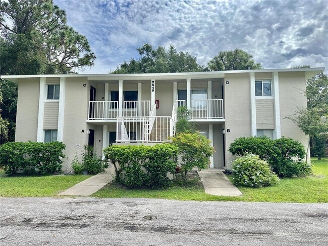 Building Photo - 2549 S Oak Ave Unit D Rental