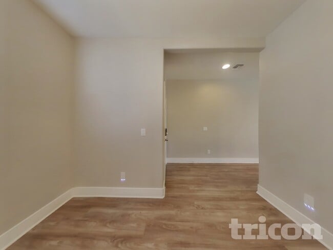 Photo - 42037 W Lunar St