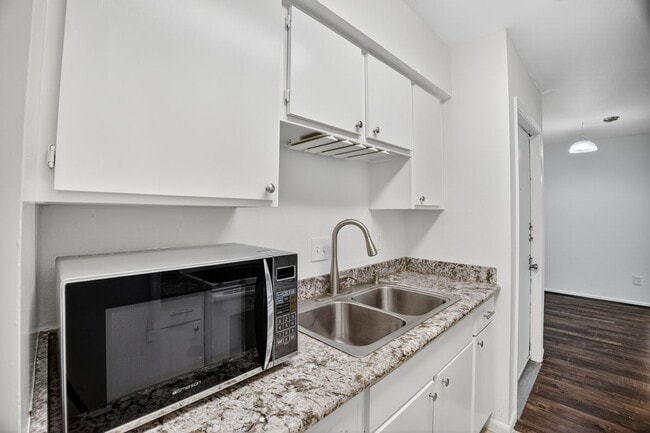 Photo - 8527 Hearth Dr