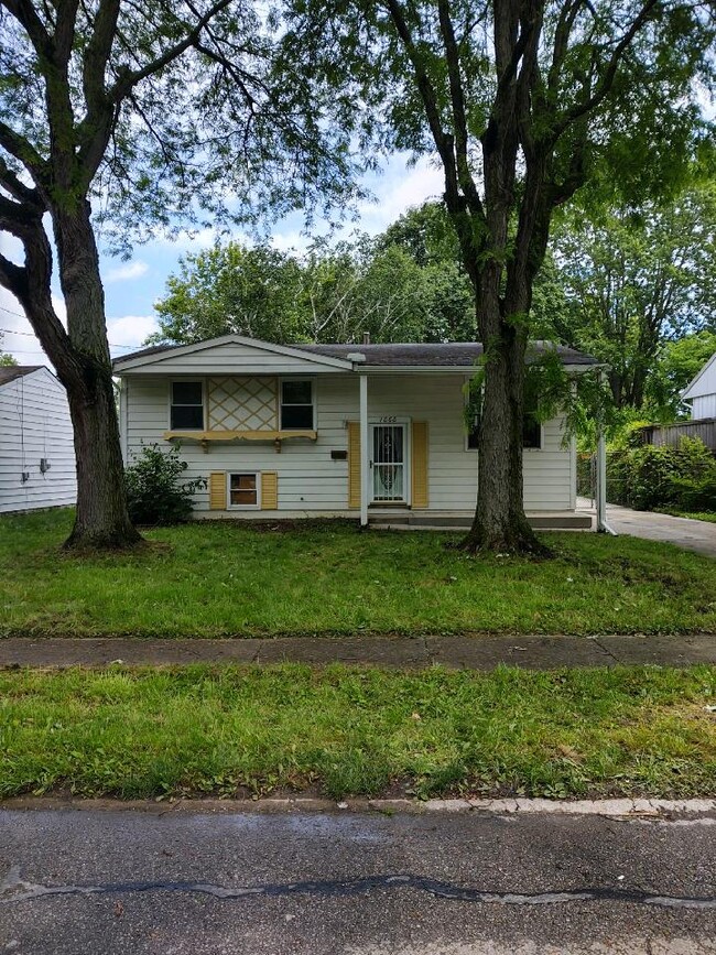 Building Photo - 1060 Fairwood Ave Rental