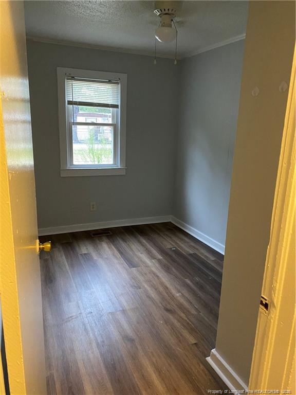 Photo - 1146 Parker St