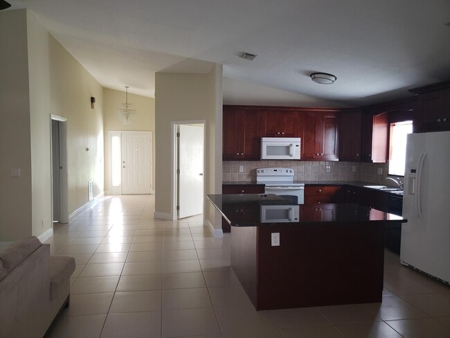 Photo - 1448 Waterway Cove Dr