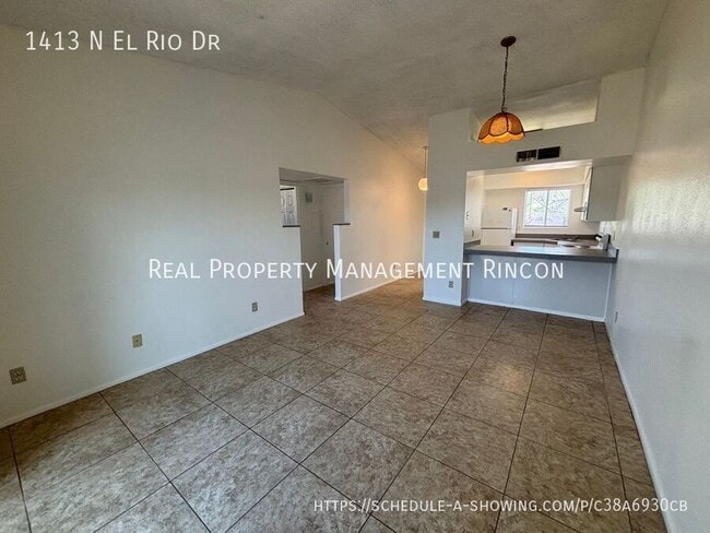 Photo - 1413 N El Rio Dr