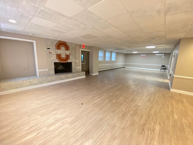 1935 Indianola Ave Unidad 1935