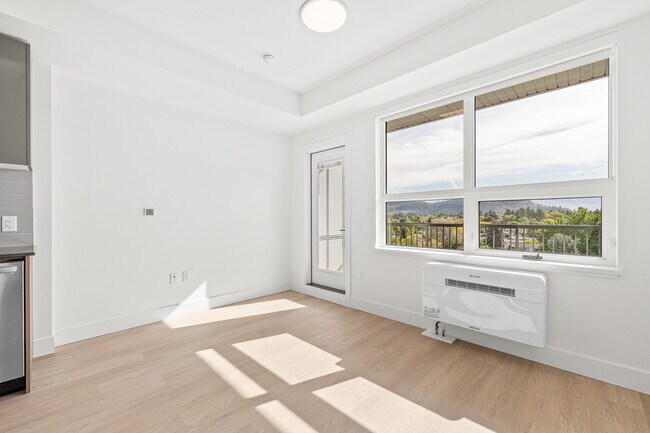 1110 Lawson Av