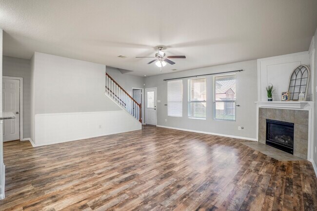 Photo - 14911 Calico Heights Ln