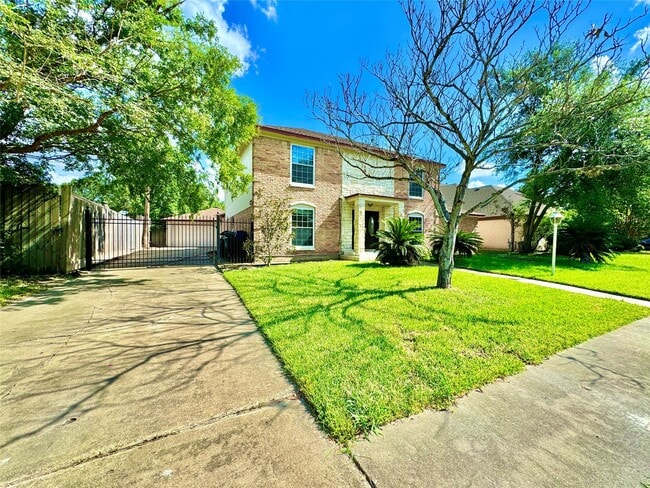 Photo - 7914 Oakington Dr
