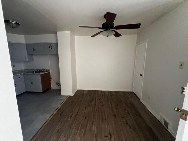 4039 Balwynne Park Rd Unit 2