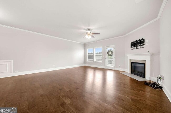 Photo - 5959 Landers Loop