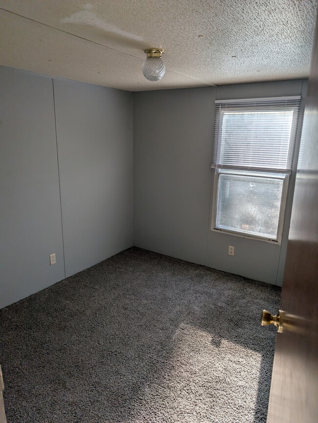 Photo - 28 Ransdell Ln