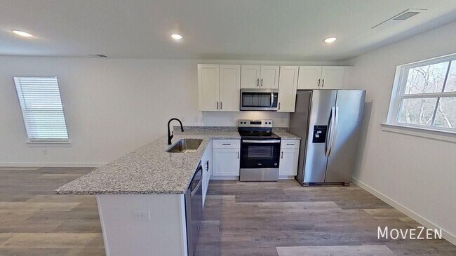 Photo - 277 Vanderbilt Rd