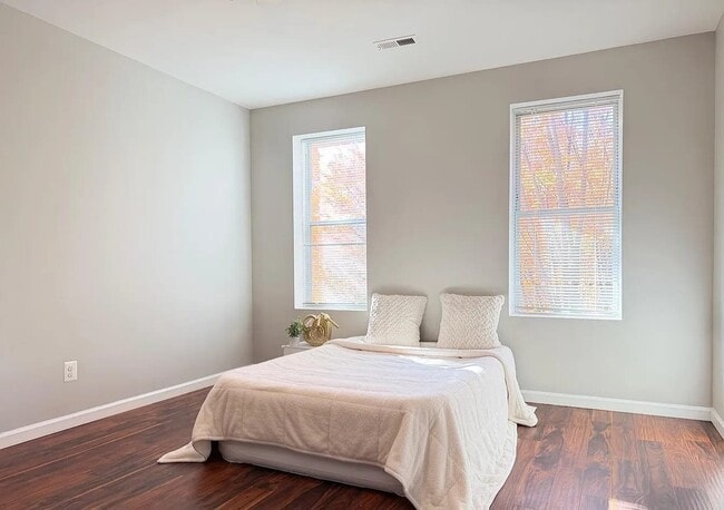 Photo - 503 N Lakewood Ave
