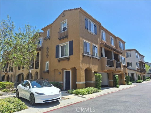 Photo - 22919 Mariposa Ave Townhome