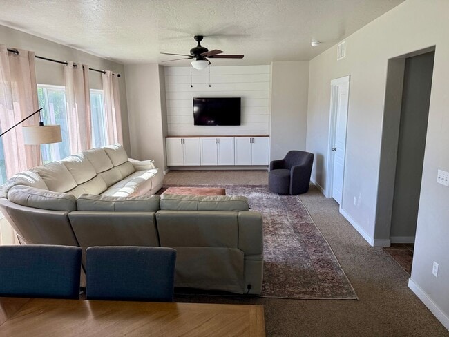 Photo - 4 Bedroom with 3 Car Garage in Meridian