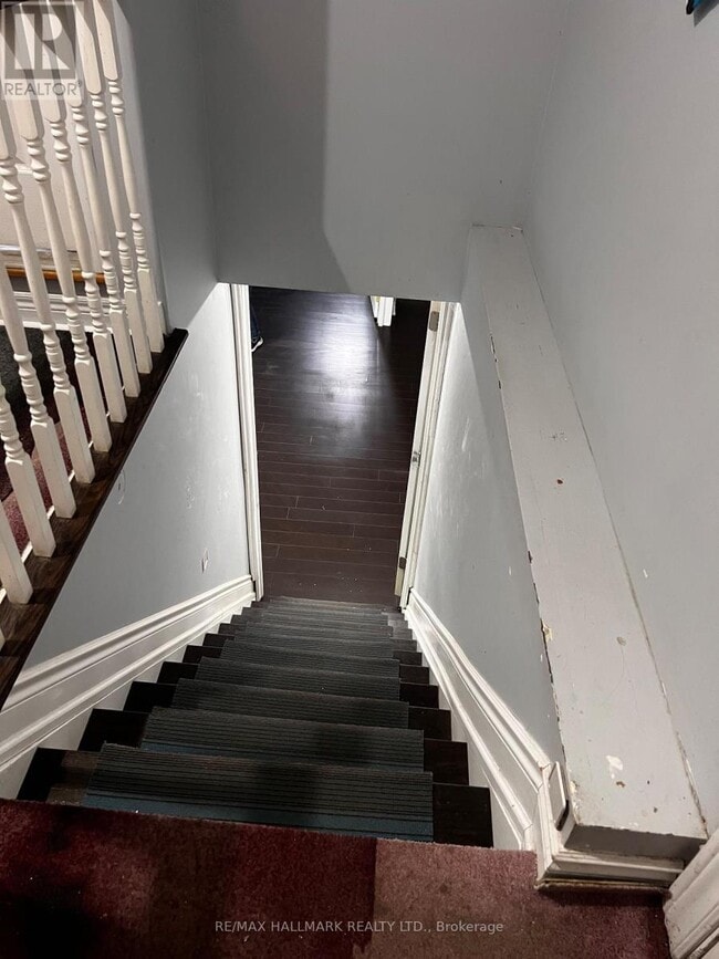 Photo - 144 Baycliffe Dr