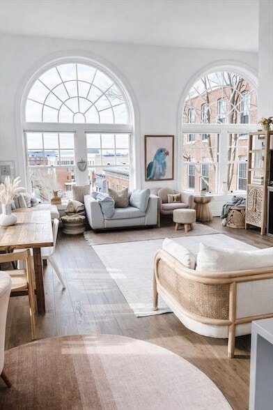 Building Photo - 217 Essex St Unit 306