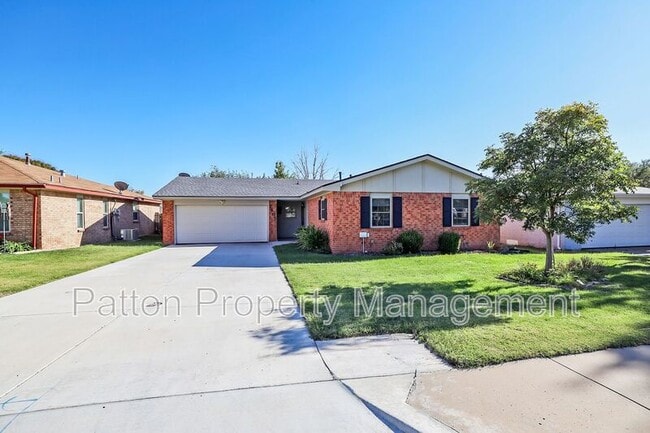 Photo - 2905 Salem Dr