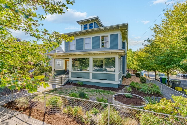 Photo - 2605 SE 23rd Ave