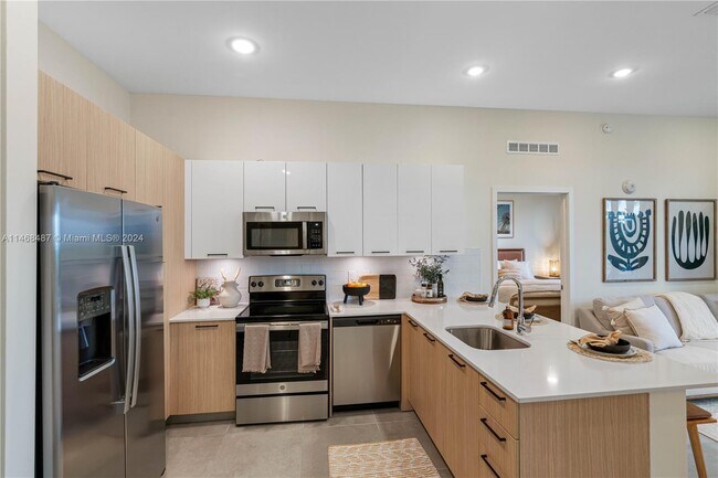 Photo - 16395 Biscayne Blvd Unit 1110