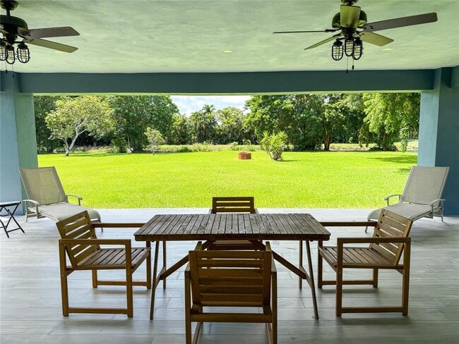 Photo - 17420 SW 54th St